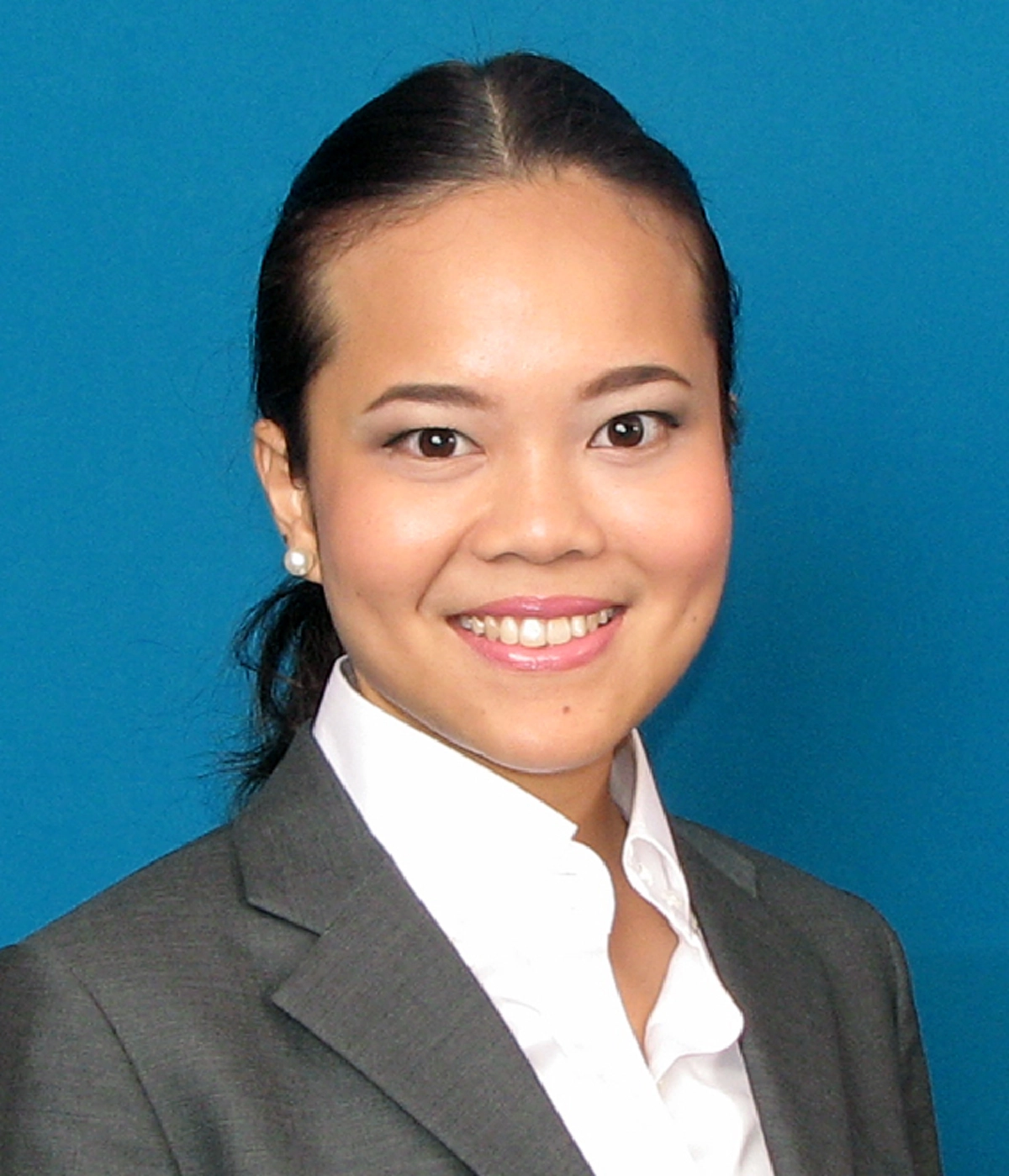 ย้อนประวัติ "เดียร์ ขัตติยา" เปลี่ยนสี!! เบื้องลึกเบื้องหลังเตือนความจำ ย้ำว่าใครทำให้เธอต้องเป็นแบบนี้ จากหน้ามือเป็นหลังXXX...สูงสุด สู่สา