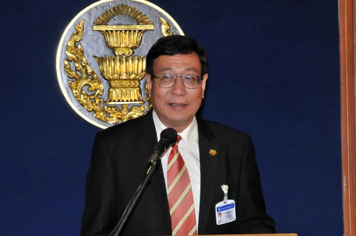 เคลียร์!!! "พรเพชร" แจงปมห้ามสมาชิกลา เหตุธ.ค.มีหยุดยาวติดกันและได้รับสัญญาณจากรัฐบาลว่า อาจจะมีวาระเร่งด่วนที่จะต้องนำเข้าที่ประชุมสนช.