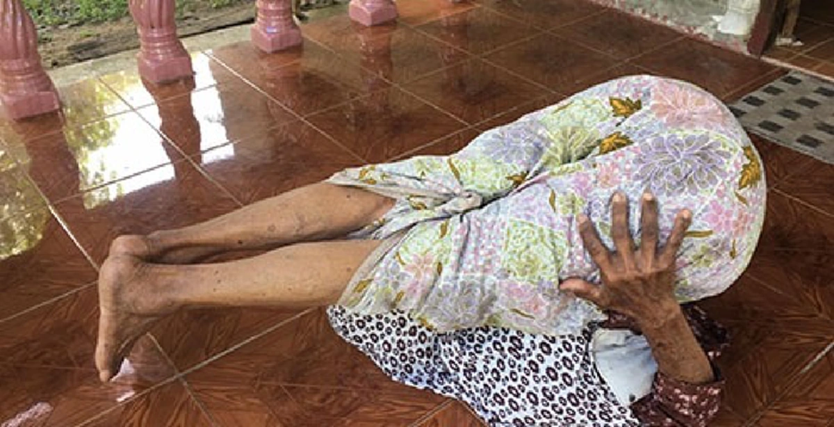 ทึ่งสุดๆ!!! ยายเมืองสตูลวัย 90 ปีโชว์สกิลโยคะเหนือบรรยายหนุ่มสาวถึงอาย พร้อมเผยเคล็ดลับอายุยืนทำตามได้ไม่ยาก