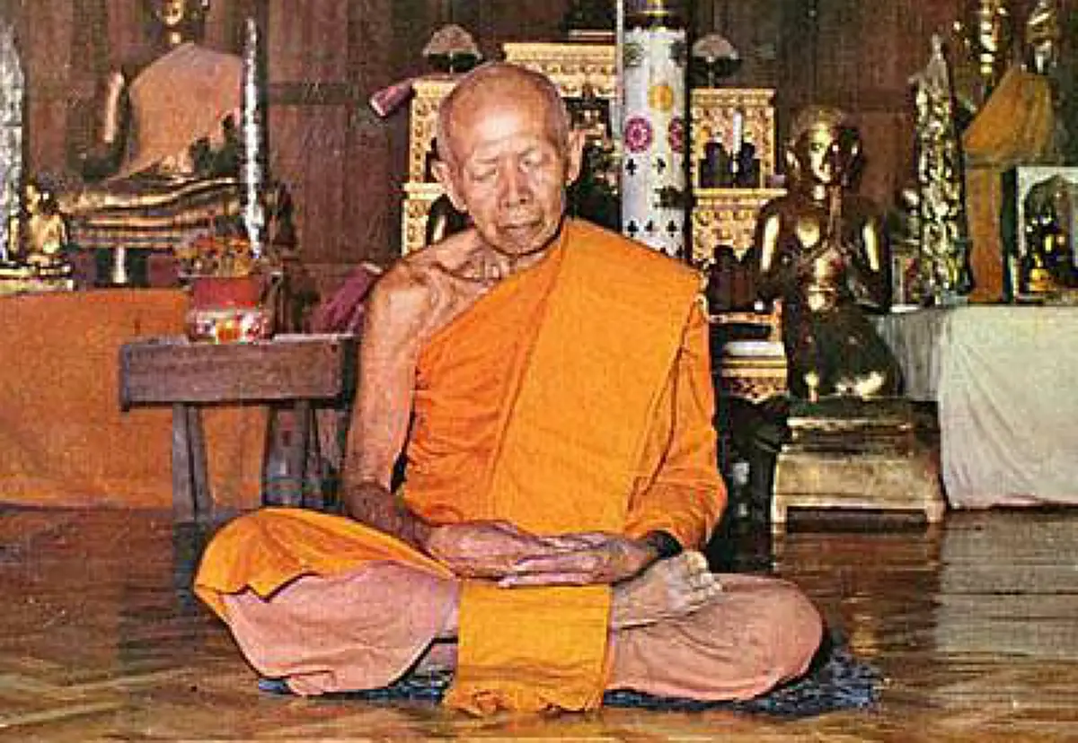 ใครไลค์ใครแชร์!!! ขอให้รวยๆ ประวัติ(หลวงปู่ทิม วัดระหารไร่) จ.ระยอง สุดยอดพระเกจิแห่งดินแดนบูรพาที่ศักสิทธิ์และไม่มีใครกล้าปฏิเสธ สาธุๆ