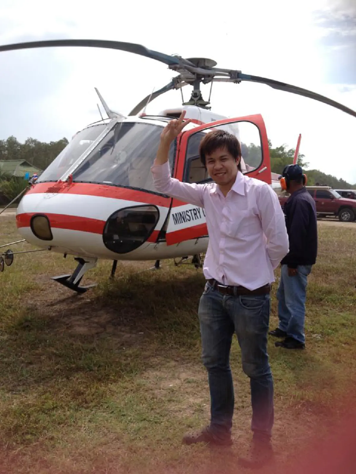 สุดยื้อ!!ภูชนก นักข่าวTNN เสียชีวิตแล้วหลังสู้มะเร็งตับนานกว่าครึ่งปี