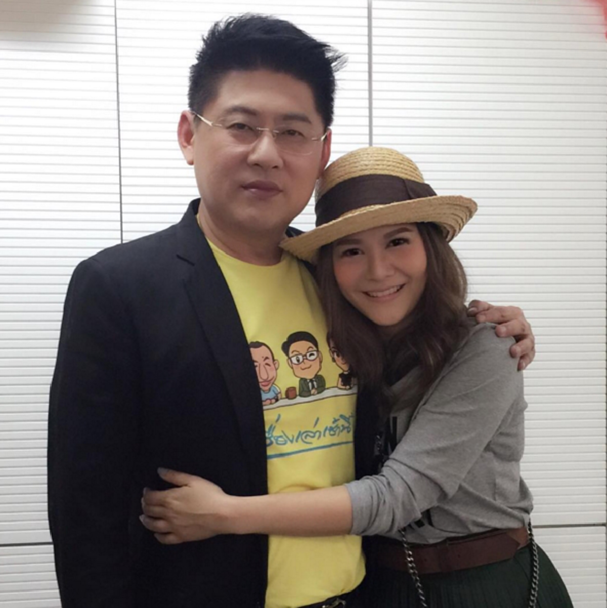 ขุ่นพระ!! "พิมพ์ พิมพ์มาดา" ส่งข้อความให้กำลังใจ "สรยุทธ" หลังยุติหน้าที่พิธีข่าวช่อง 3 ด้วยแคปชั่นชวนคิดแบบนี้!! 