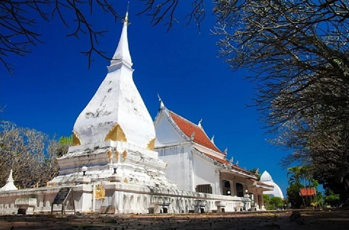 รอไรล่ะ?? อยากมีคู่เชิญทางนี้ เผย 9 สถานที่ขอพร ให้สละโสดซะที!!!