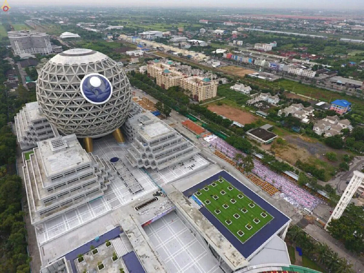 หมายความว่าไง?? สิ่งปลูกสร้างธรรมกายไม่ผิดกฏหมายหลังโยธาธิการ-อปท. เข้าไปตรวจสอบชื่นมื่น (รายละเอียด)