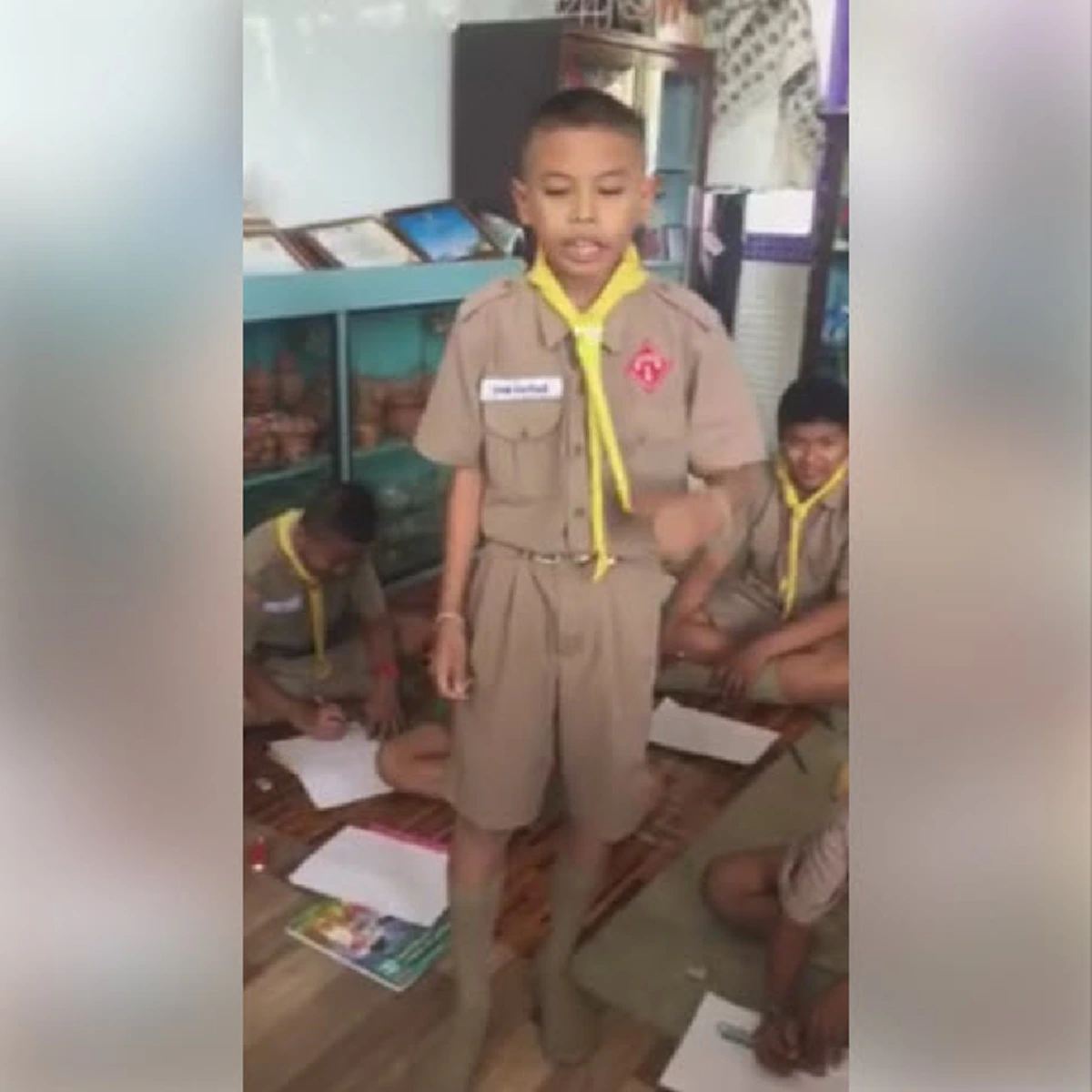 แร็พขนาดนี้ อัดอั้นขนาดไหน?? แห่แชร์ เด็กป.5 ร้องเพลงแร็พบรรยายความรู้สึก "เบื่อวิชาสังคม" (ชมคลิป)