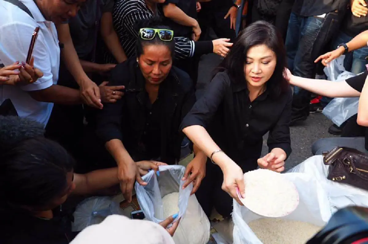 ซีรีย์สร้างภาพ ถล่มราคาข้าวเลือดเย็น!!! "หมอวรงค์" แนะรัฐบาล ต้องตรวจสอบขบวนการ "ยิ่งลักษณ์"