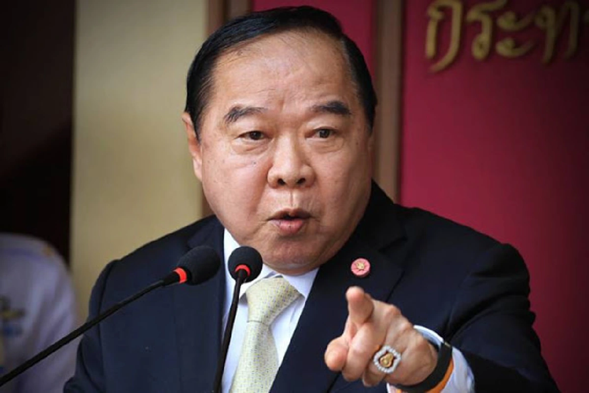 พวกคิดร้ายต่อประเทศมันมีเยอะ!!!..."บิ๊กป้อม"ยันชัด Single Gateway จำเป็นต้องมี...ยังมีพวกเคลื่อนไหวในลาวอยู่ สั่งเตรียมรับมือ พวกต่อต้าน!!!
