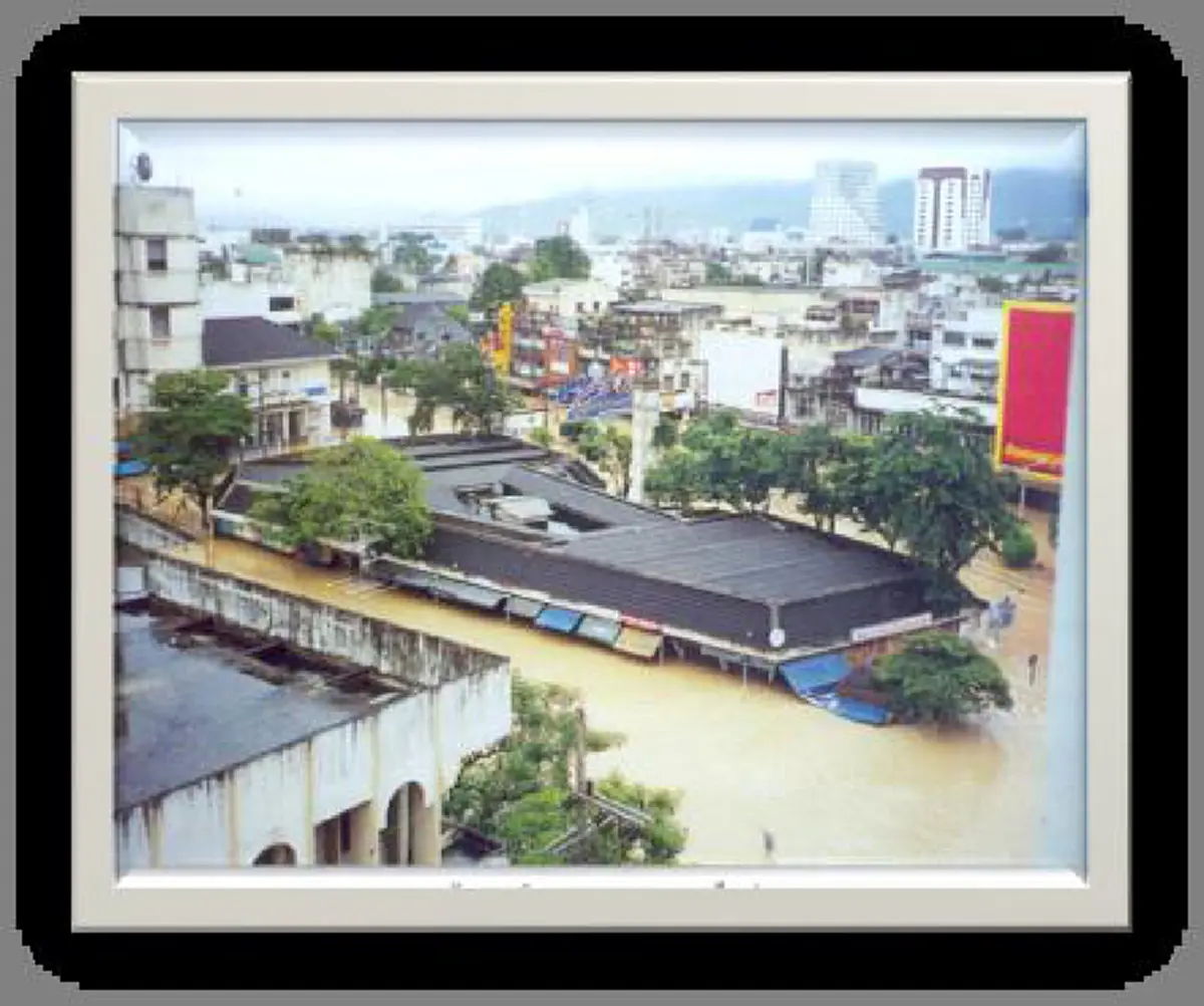 "คิดถึงพ่อ"...สิ่งที่"ในหลวง ร.9"ฝากไว้ ให้ชาวหาดใหญ่ได้พ้นภัยน้ำท่วม นับเป็นพระมหากรุณาธิคุณ ที่จะจดจำไว้ในหัวใจไปจนวันตาย...