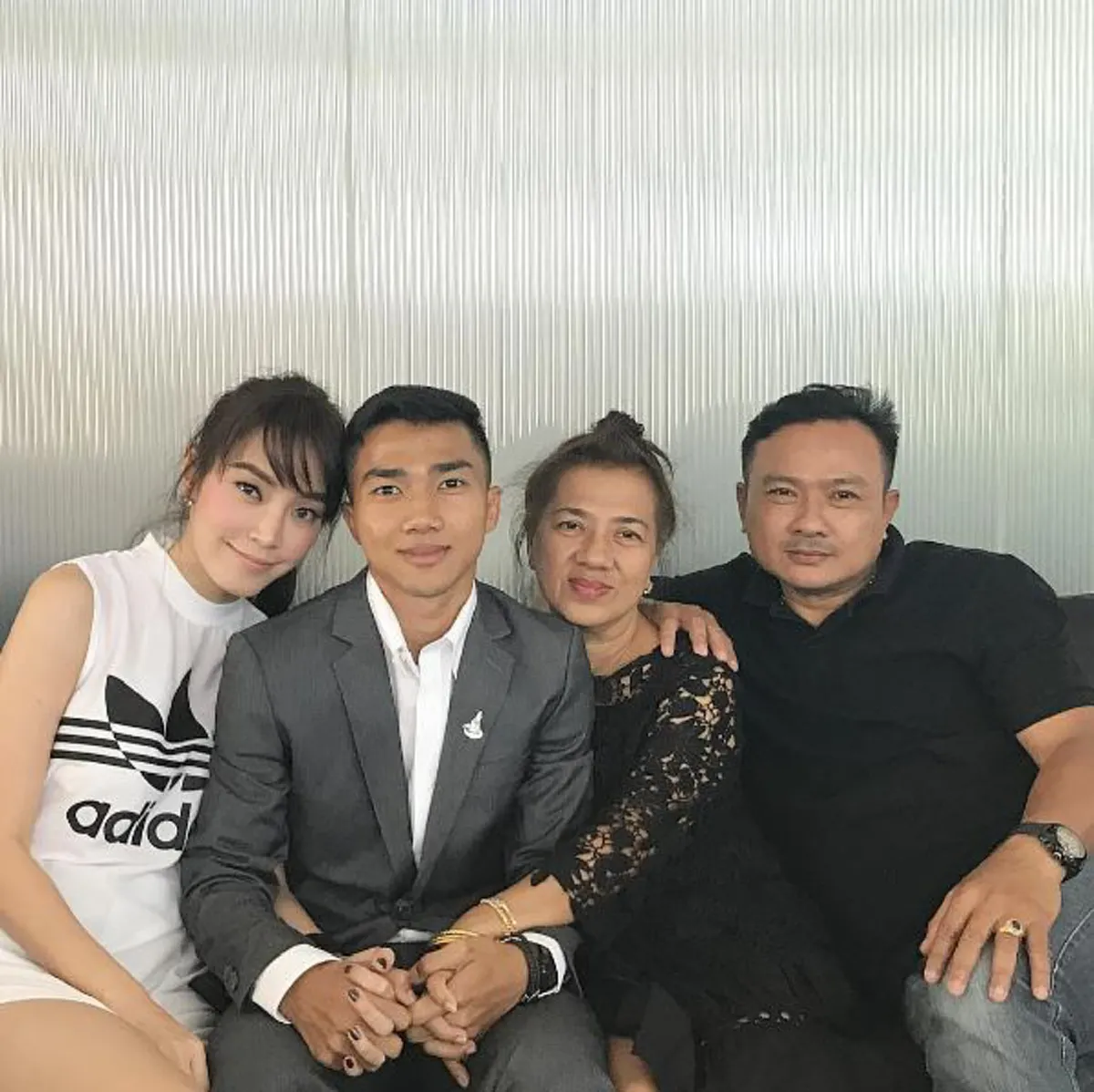 ขอบคุณที่ทำให้รู้ว่าเรารักกัน.."เมย์ พิชญ์" เผยความในใจ คนเราจะคบกันต้องเหมาะสมกันหรอ ความเหมาะสมใช้อะไรวัด...?? (ชมภาพ+รายละเอียด)