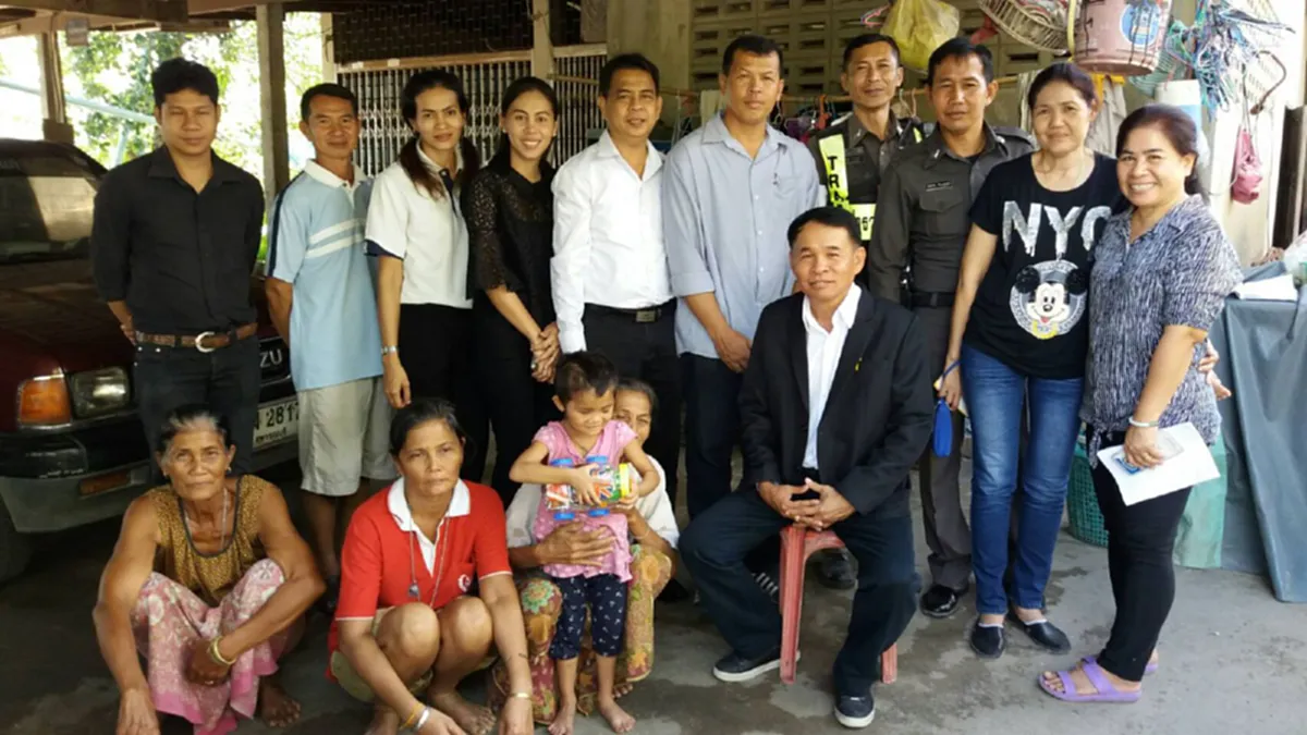 ถึงขั้นต้องกราบหัวใจ!! อนุโมทนาบุญอดีตนักร้องลูกทุ่งดังเสียสละดวงตา1ข้างให้"น้องไข่มุก" เด็กน้อยอาภัพหวังคืนโอกาสให้ชีวิตมองเห็นโลกอีกครั้ง