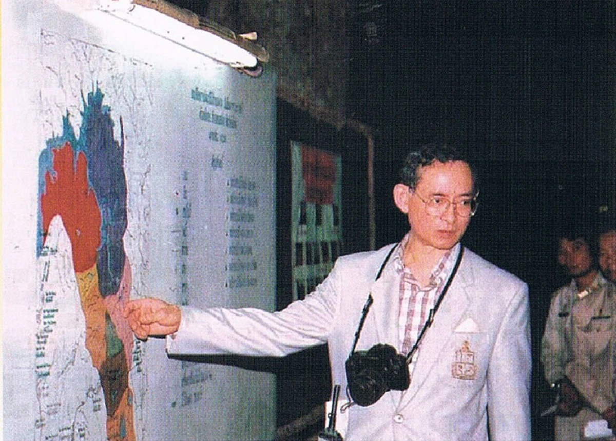 ที่สุดแห่งความปลื้มปีติ!..กับพระมหากรุณาธิคุณ..ที่ทรงห่วงราษฎรของพระองค์ตลอดเวลา...ขอทรงพระเจริญยิ่งยืนนาน