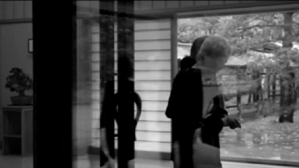 ภาพแห่งความรัก !!! ประทับใจมิรู้ลืม สมเด็จพระจักรพรรดินีญี่ปุ่น ทรงประคอง ฟ้าหญิงจุฬาภรณ์  ...สัมพันธ์อันแน่นแฟ้น ทั้งยามสุขและยามเศร้า 