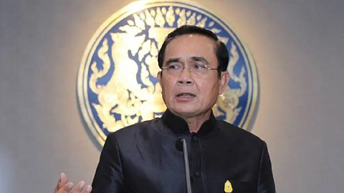 ทุ่มสุดหัวใจทหารของพระราชา "พล.อ.ประยุทธ์" ลั่น!! บรมราชาภิเษก นักการเมืองหยุดเห็นแก่ตัวเอง