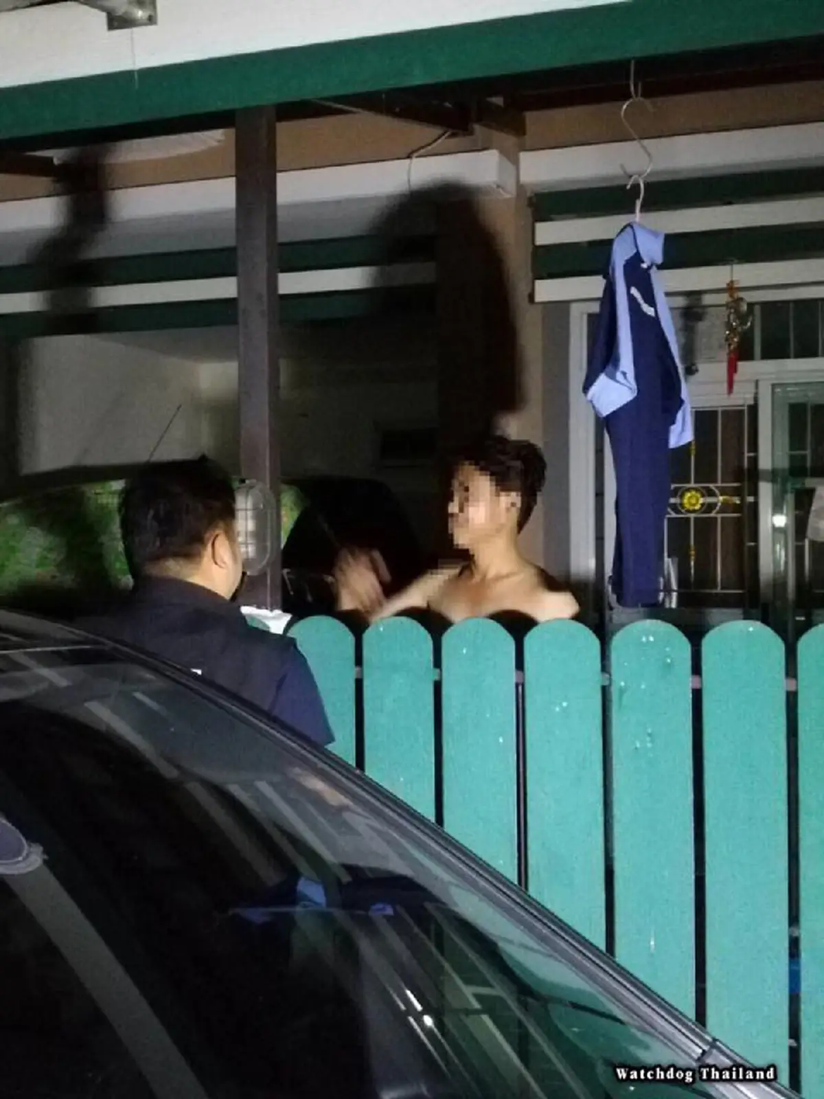 รวบตัว 1 หญิง 3 ชาย ใจโหด รุมฆ่าหมาจับมัดทุบตี  แชลงแทงอย่างโหดเหี้ยมก่อนมัดใส่กระสอบโยนทิ้ง ชาวบ้านระดมกำลังค้นหาซาก!!