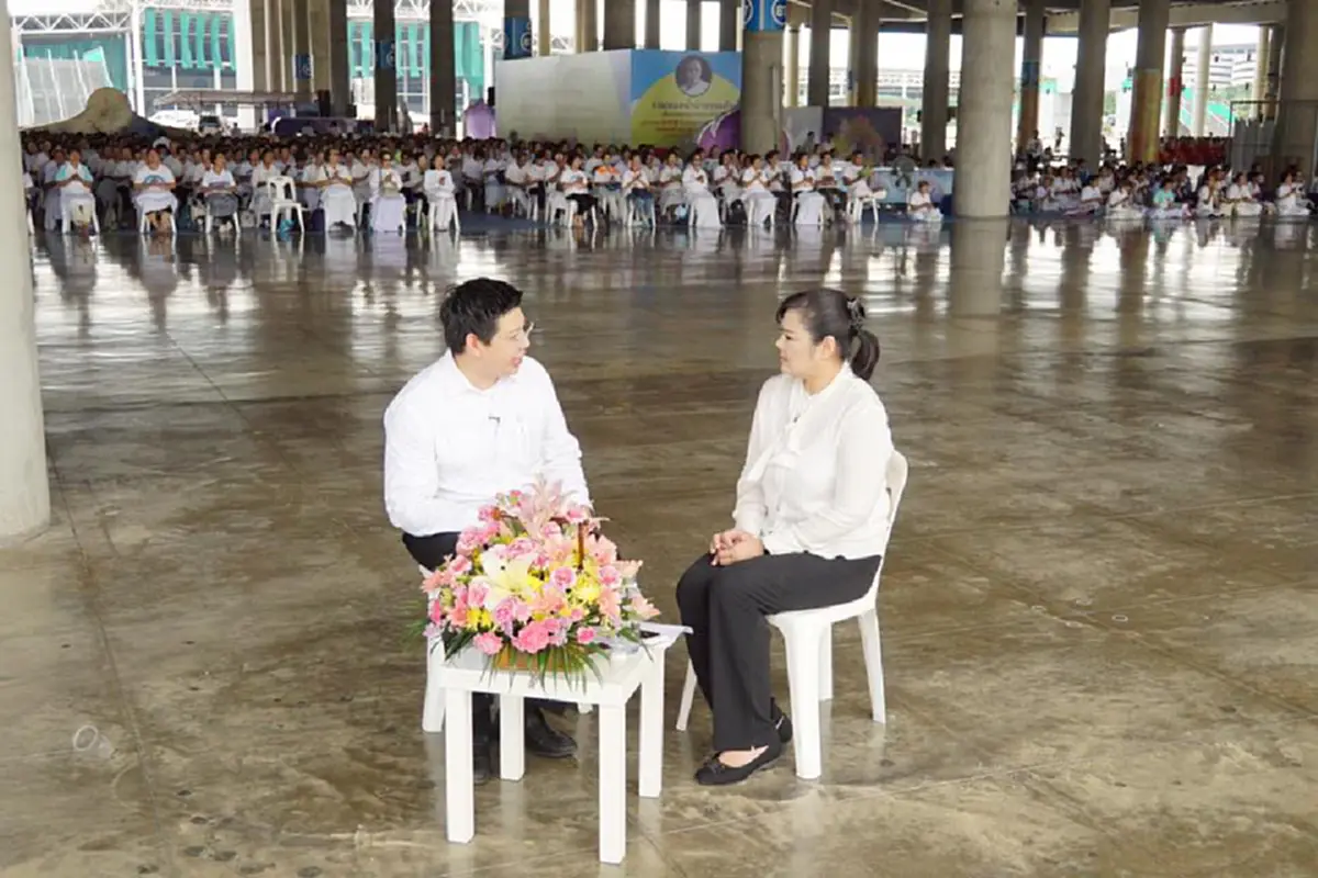 บุญอัดแน่น!?! "วัดพระธรรมกาย" กับกิจกรรมช่วงเข้าพรรษา เห็นแล้วร้องโอ้โห...นี่บริษัทฟอกเงินหรือเปล่า?