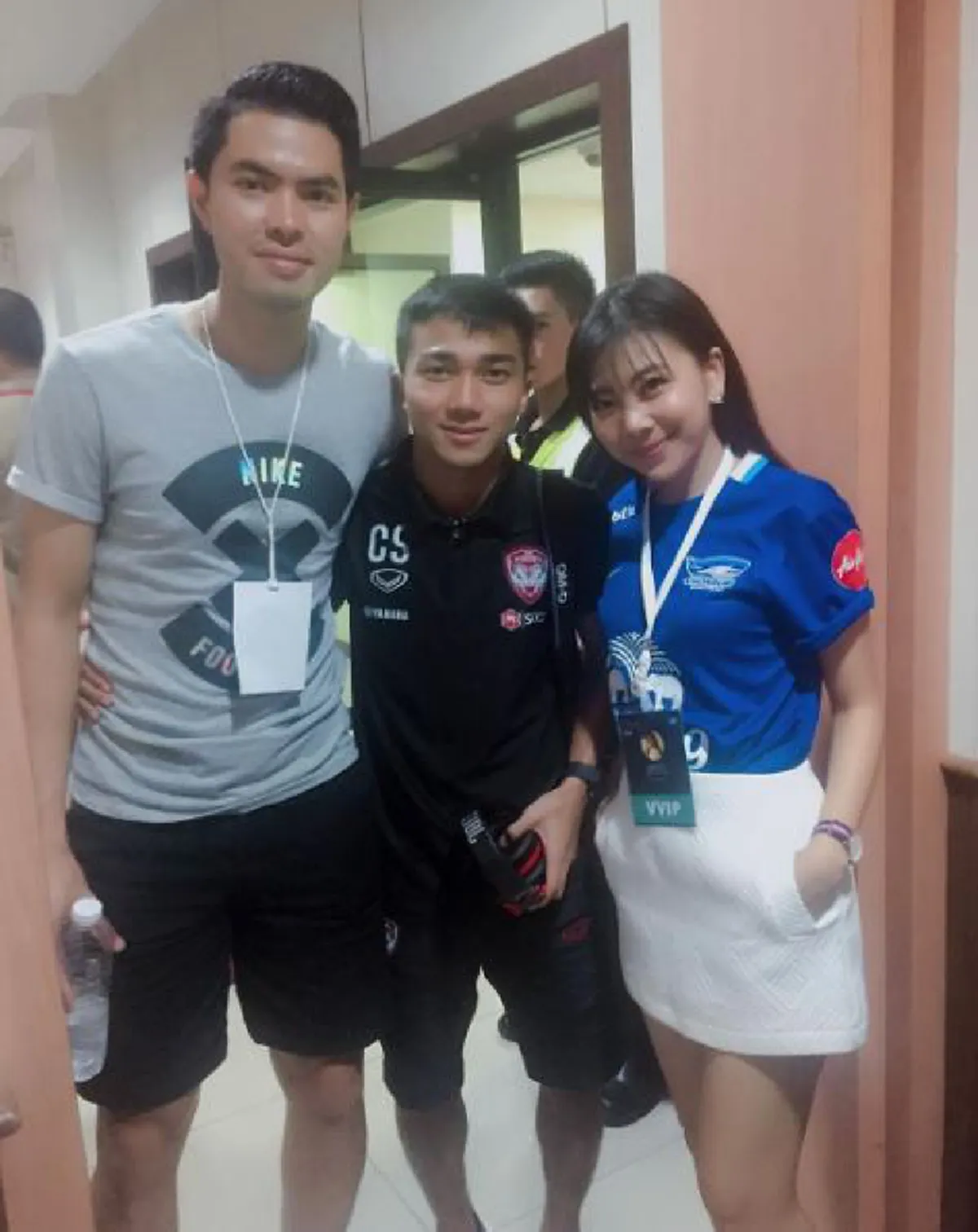 นางฟ้าชัดๆ!! เปิดภาพแฟนสาว "นักฟุตบอลไทย" แต่ละคน น่ารักไม่ใช่เล่น (ชมภาพ)