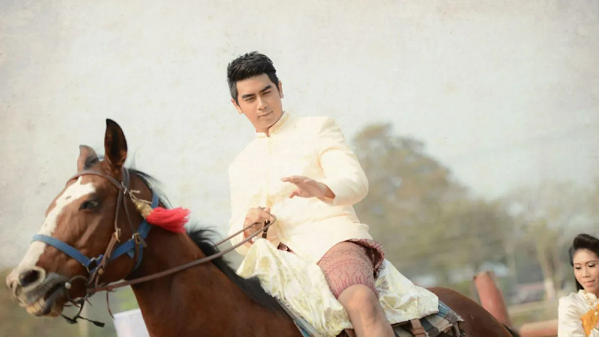 สมกับเป็นงานช้างจริงๆ!!! เปิดภาพวิวาห์หวาน "หมอพลอย" ควาญช้างหญิงกับหนุ่มเจ้าของฟาร์มม้า อะไรจะเวอร์วังขนาดนี้?