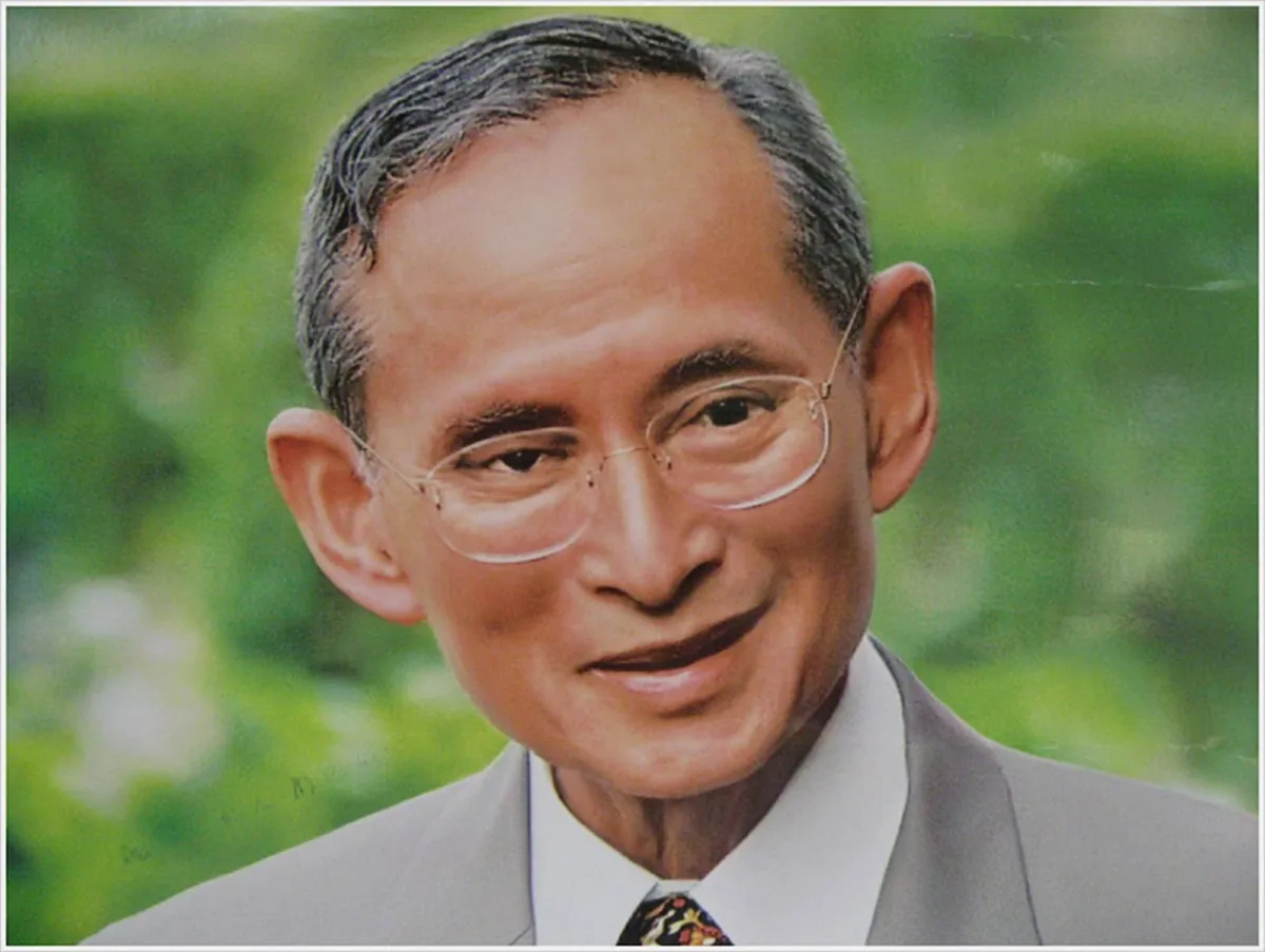 โชคดีที่ได้เกิดเป็นคนไทย!  เพราะเรามีพระมหากษัตริย์ผู้ทรงเป็นองค์อัครศาสนูปถัมภกดูแลทุกศาสนาในแผ่นดินไทย