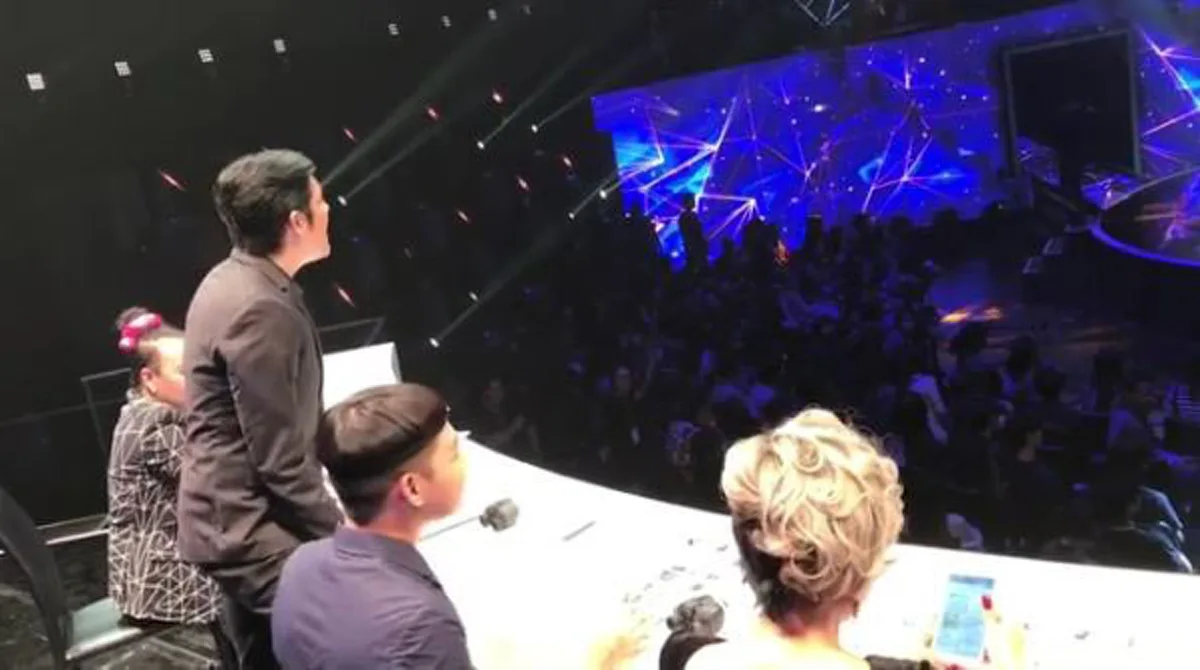 กระหน่ำไลค์!!! เมื่อ "หนุ่ม ศรราม เทพพิทักษ์" ร้องเพลงโชว์เสียงสดๆ กลางรายการ TheMaskSinger บอกเลยฟังแล้วคิดถึงวันวานกันเลยทีเดียว (คลิป)