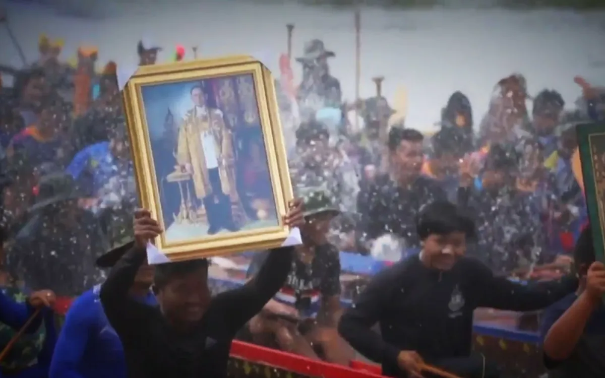 สมกับเป็น"มรดกแห่งสายน้ำ"...เรือยาวประเพณี อีสานร่วมใจถวาย"พ่อหลวง ร.9"...นับเป็นภาพที่น่าจดจำไปอีกนาน(ชมคลิป)