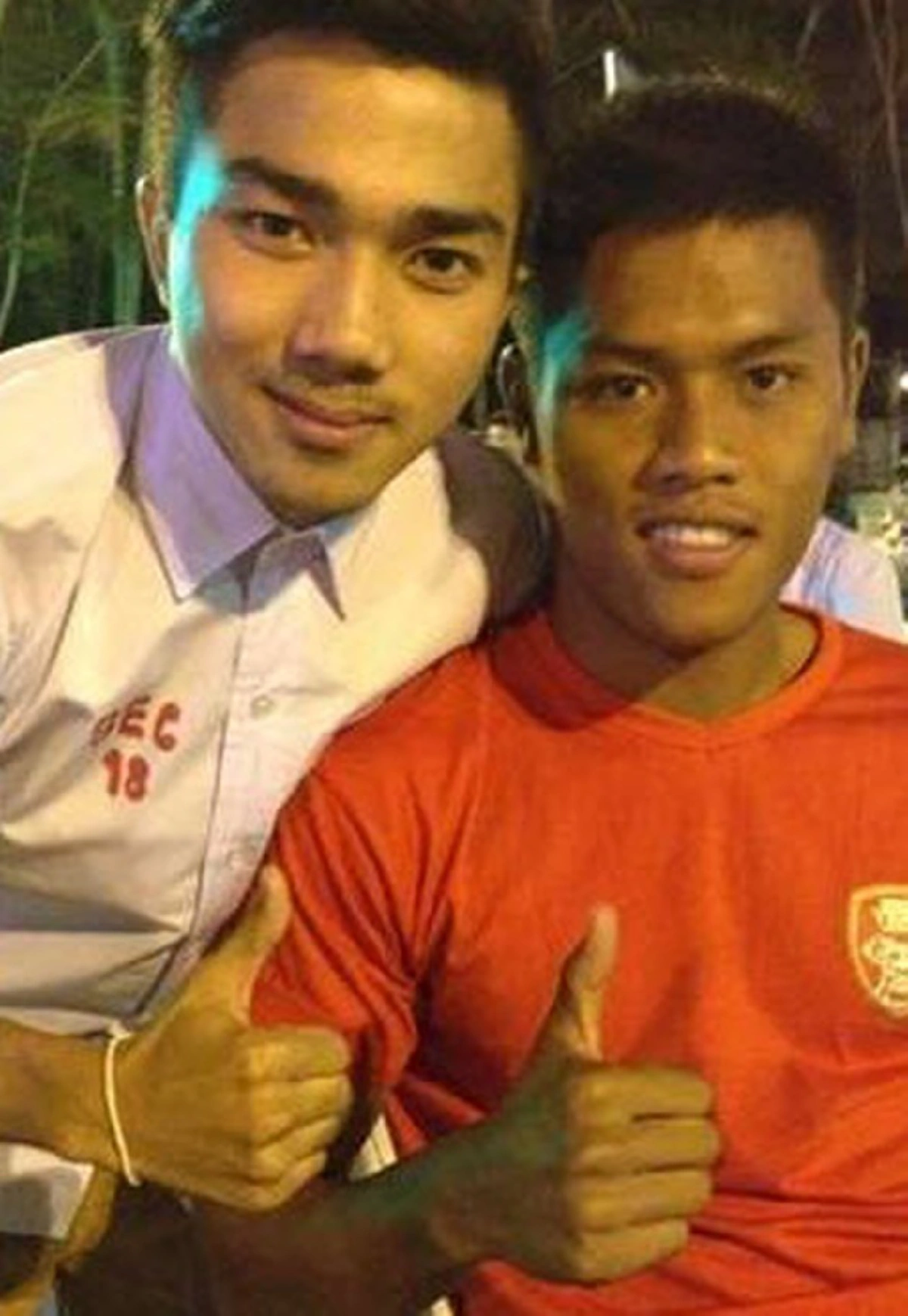 จำได้ดี!!!  "ปีโป้" ขอ "เมสซี่เจ" ถ่ายรูปด้วยเมื่อ 3 ปีก่อน เขาได้เผยความรู้สึกเอาไว้ จนกลายมาเป็นเพื่อนร่วมทีมชาติไทย (ชมภาพ)