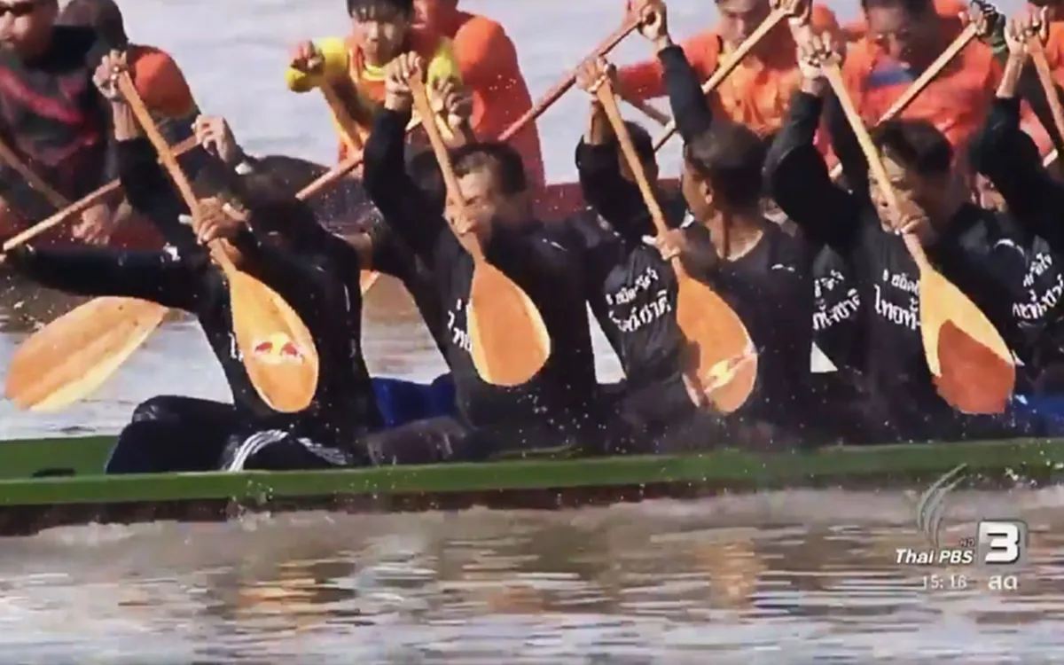 สมกับเป็น"มรดกแห่งสายน้ำ"...เรือยาวประเพณี อีสานร่วมใจถวาย"พ่อหลวง ร.9"...นับเป็นภาพที่น่าจดจำไปอีกนาน(ชมคลิป)