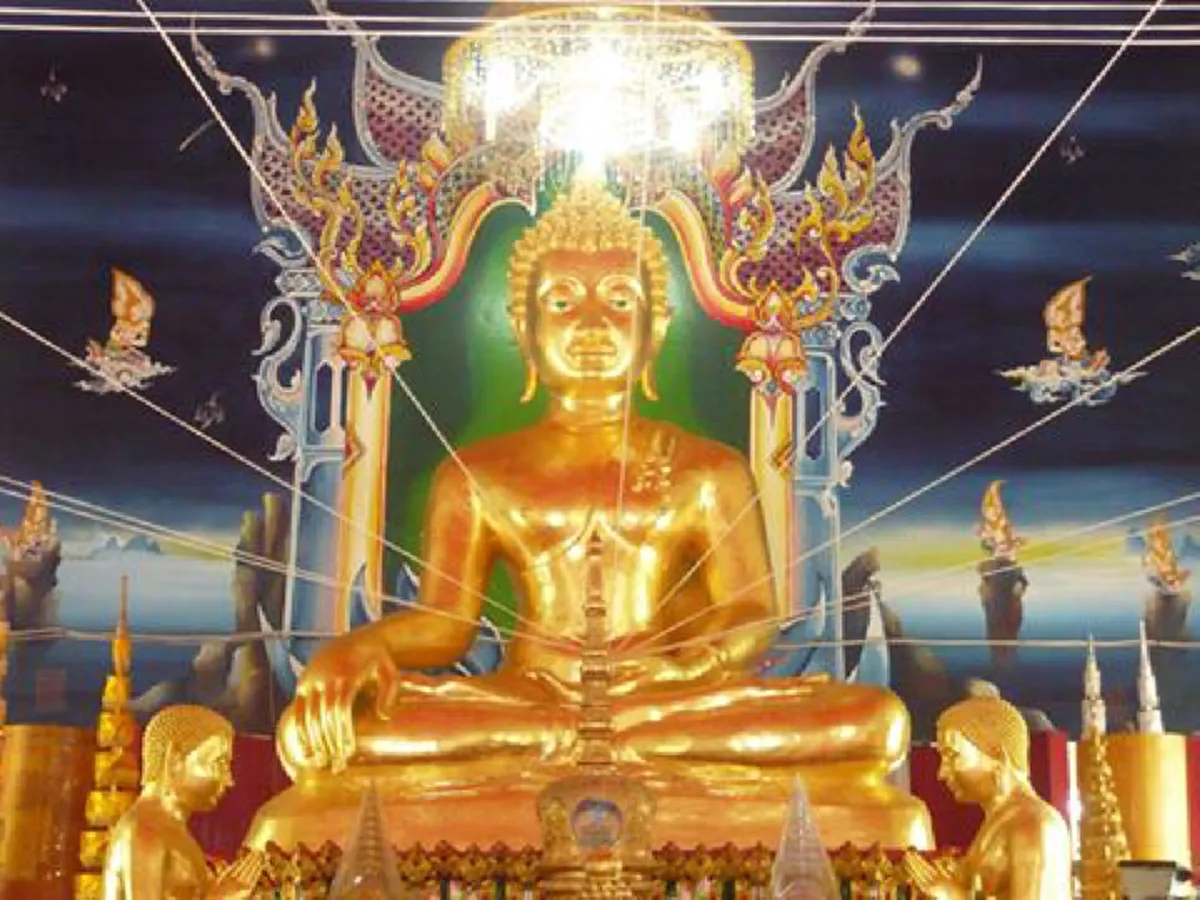 สักการะพระไชยหลังช้าง พระนำชัยของพระเจ้าตาก ขวัญกำลังใจในสมรภูมิรบ ย้อนเล่าที่มาวัดกองดิน เส้นทางเดินทัพกู้ชาติ