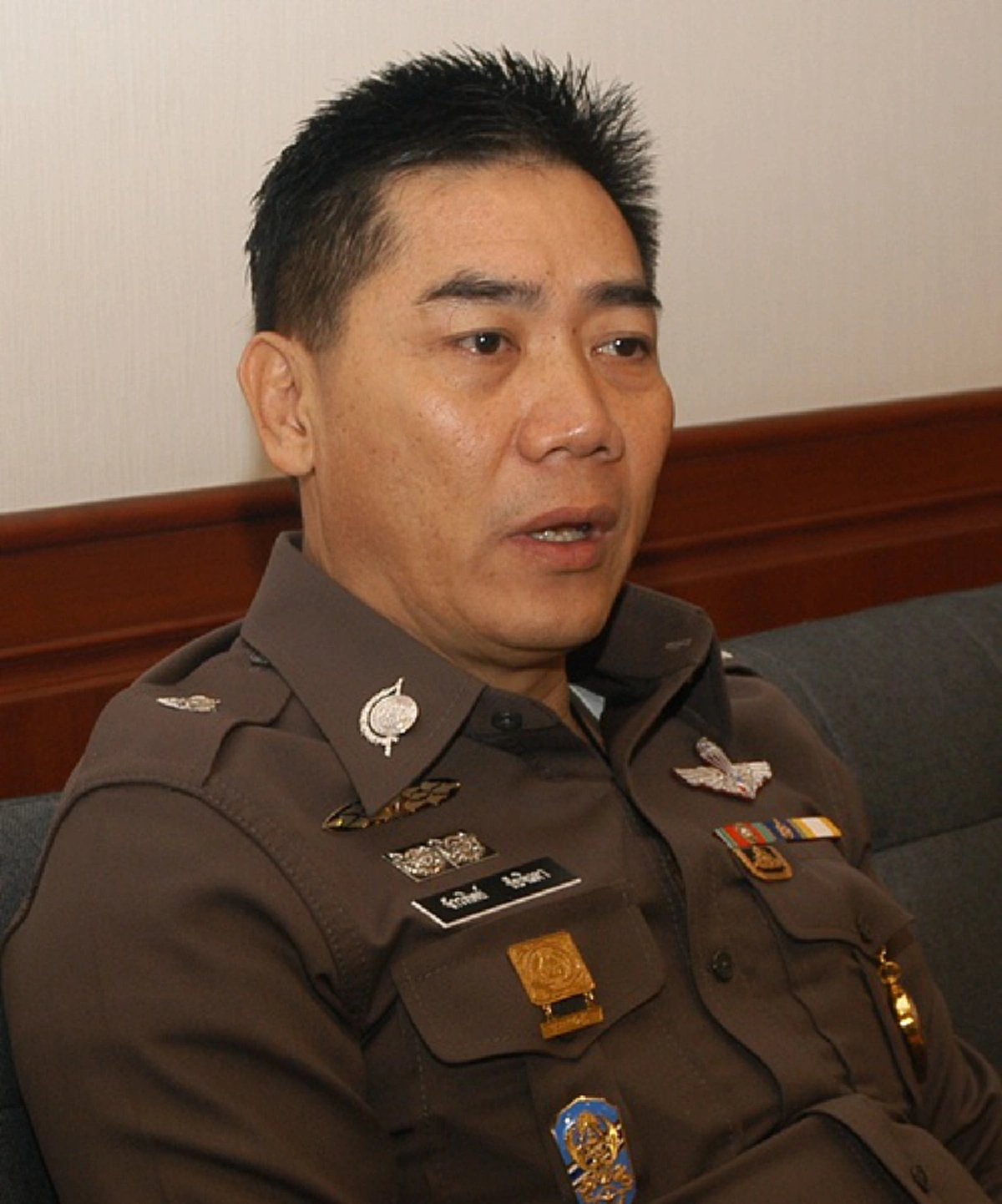 ด่วนที่สุด!!! "ผบ.ตร." มีคำสั่งด่วนถึงผู้ใต้บังคับบัญชาในสำนักงานตำรวจแห่งชาติ งด! ให้สัมภาษณ์ข้อมูลในทุกกรณี บุกวัดพระธรรมกาย