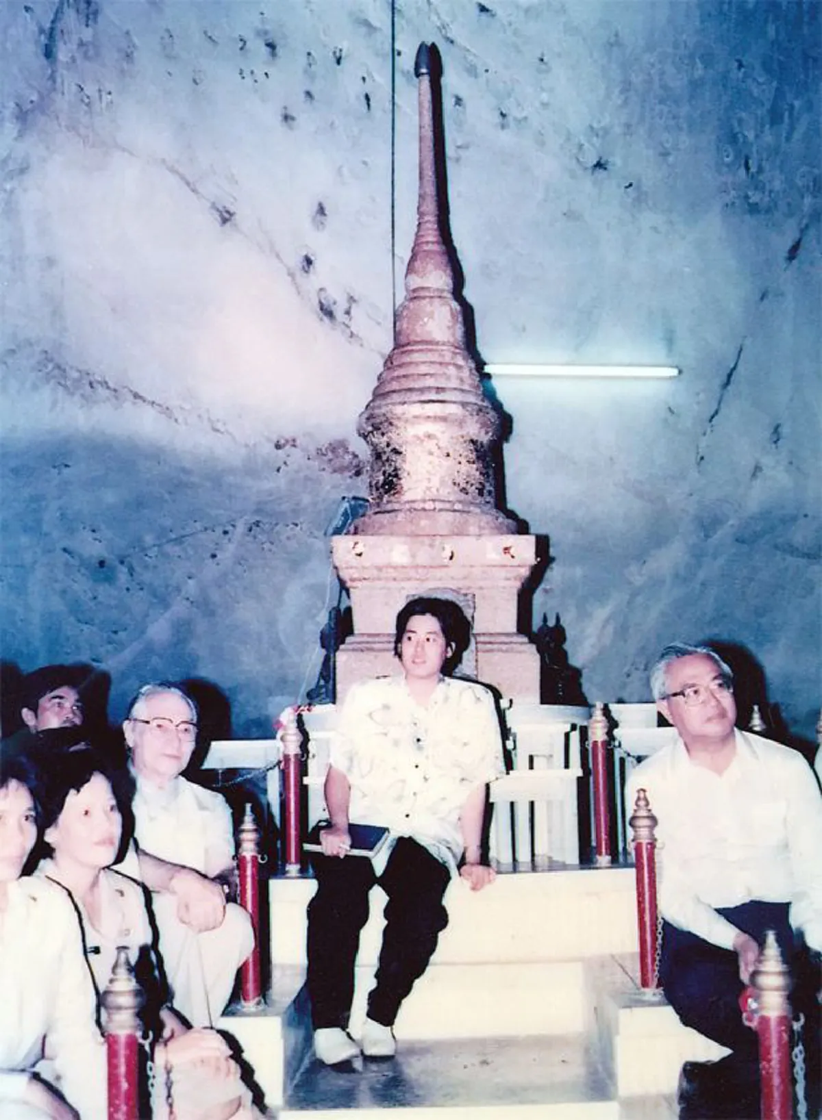 เป็นเรื่อง!! "อนันต์ชัย" ลุกขึ้นทวงถามความถูกต้อง เกรง"สมบัติชาติถูกทำลาย"กรณีบ.เอกชนระเบิดหินใกล้วัดถ้ำพระโพธิสัตว์ ใครเกี่ยวข้องบ้างต้องดู