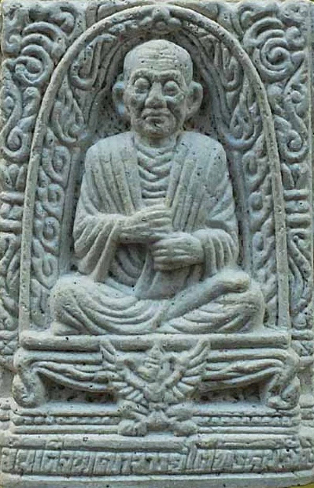 เปิดกรุ!!! "หลวงปู่โต" วัดระฆัง เซียนพระแห่ตามหา หลังหนุ่มรอดชีวิตจาก "รถตู้มรณะ" ห้อยคอวันเกิดเหตุ เชื่อบารมีหลวงปู่โตคุ้มครอง!!!