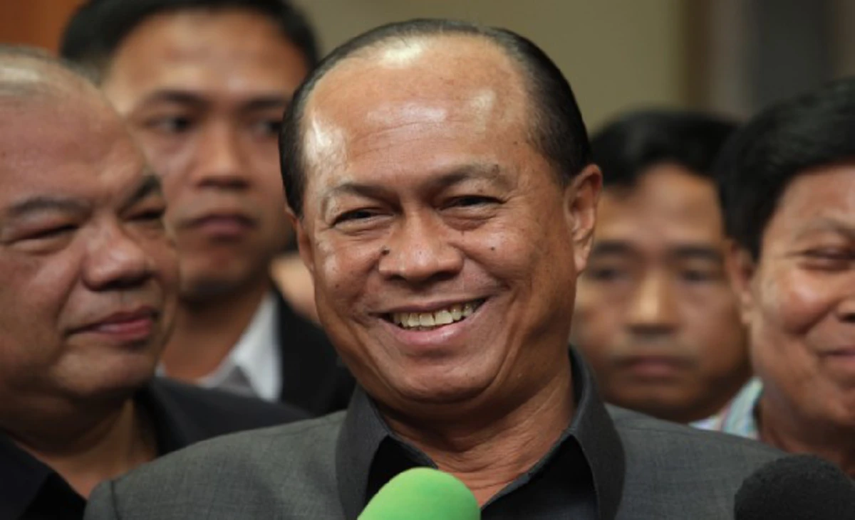ด่วนที่สุด!!! "พล.อ.อนุพงษ์" ลั่นพร้อมหนุน "เจ้าหน้าที่ฝ่ายปกครอง" สนธิกำลังจับ "พระธัมมชโย"