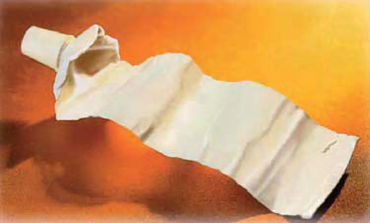 ย้อนความเรื่องเล่า..."หลอดยาสีพระทันต์ของในหลวง" เรื่องราวสุดคลาสสิค ที่อยากให้หลายคนที่ยังไม่รู้ได้อ่าน ถ้าได้อ่านแล้วจะทำให้คนไทยทุกคนได้ร