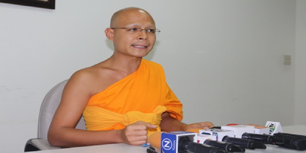 ไปกันใหญ่!!! ธรรมกายโยนศิษย์ล่ารายชื่อถวายฎีกาช่วยพระธัมมชโยพ้นผิด พิลึก!!อ้างไม่เกี่ยววัดแต่รับวัด-ศิษย์อาจารย์เดียวกัน-อะไรดีก็ทำ ??