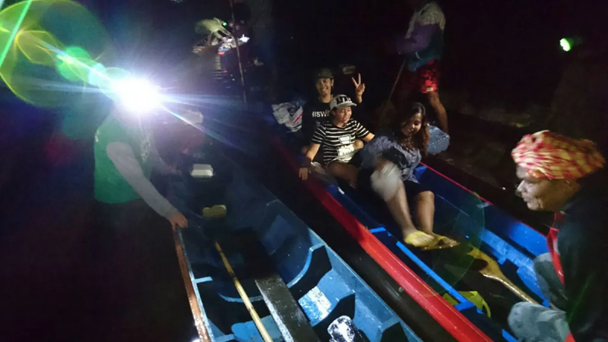 ทีนิวส์พร้อมเครือข่ายสภาพลเมือง ลุยแจกของช่วยผู้ประสบภัยน้ำท่วม อ.เชียรใหญ่ พบน้ำสูงกว่า 3 เมตร(ประมวลภาพ)