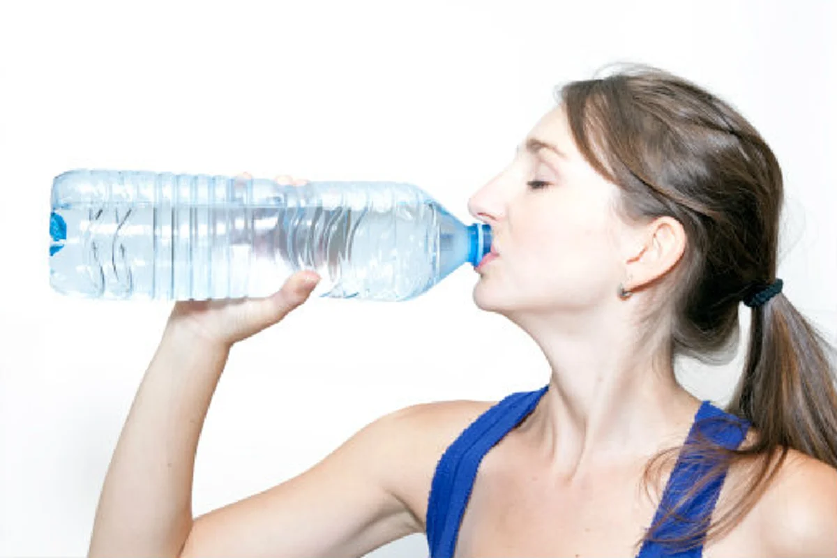 เรื่องง่ายๆที่คุณไม่เคยรู้ !?"ปากเเตกหน้าหนาว" เเก้ได้ด้วยวิธีสุดเเสนจะธรรมดา เเต่รับรองได้ว่าทำเเล้วหายล้านเปอร์เซ็นต์ !!