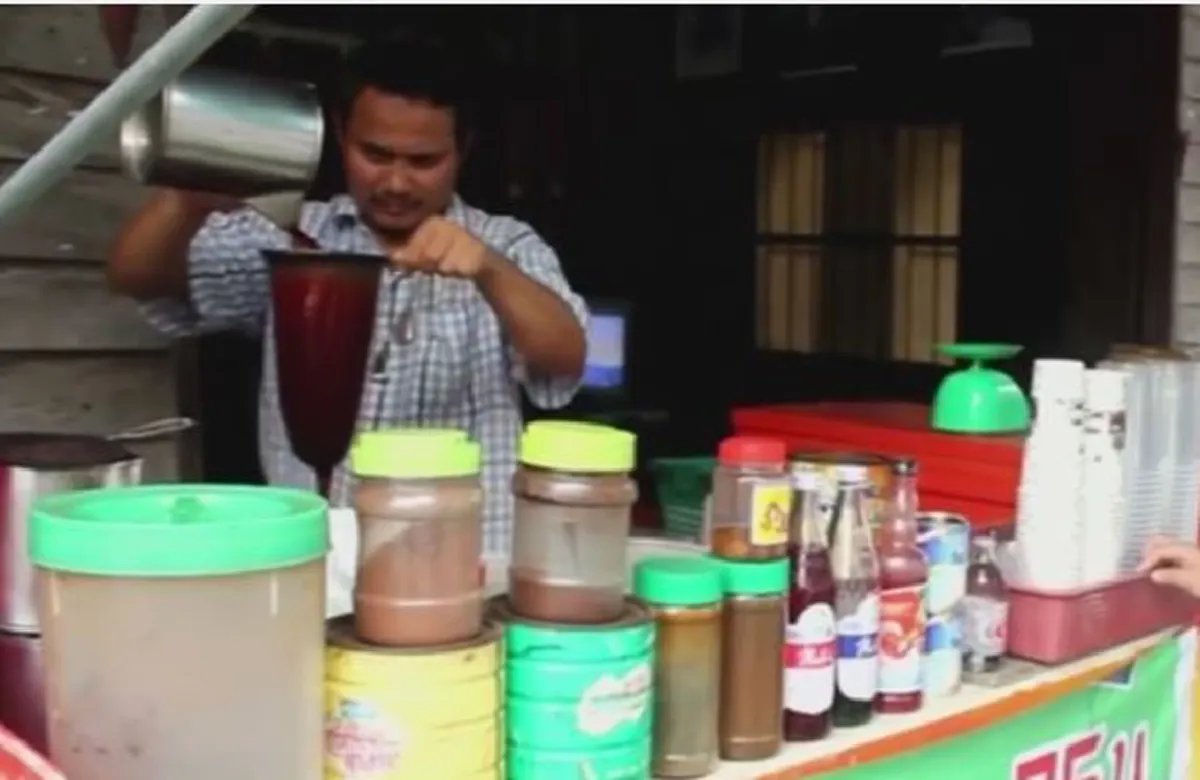 แปลกจนได้ดี!!!...ขาย"กาแฟชั่งกิโล"คนสู้ชีวิตเผยทำมาแล้วหลายอย่าง กว่าจะมาถึงจุดนี้...จะเป็นยังไง??มาดูกัน(รายละเอียด)