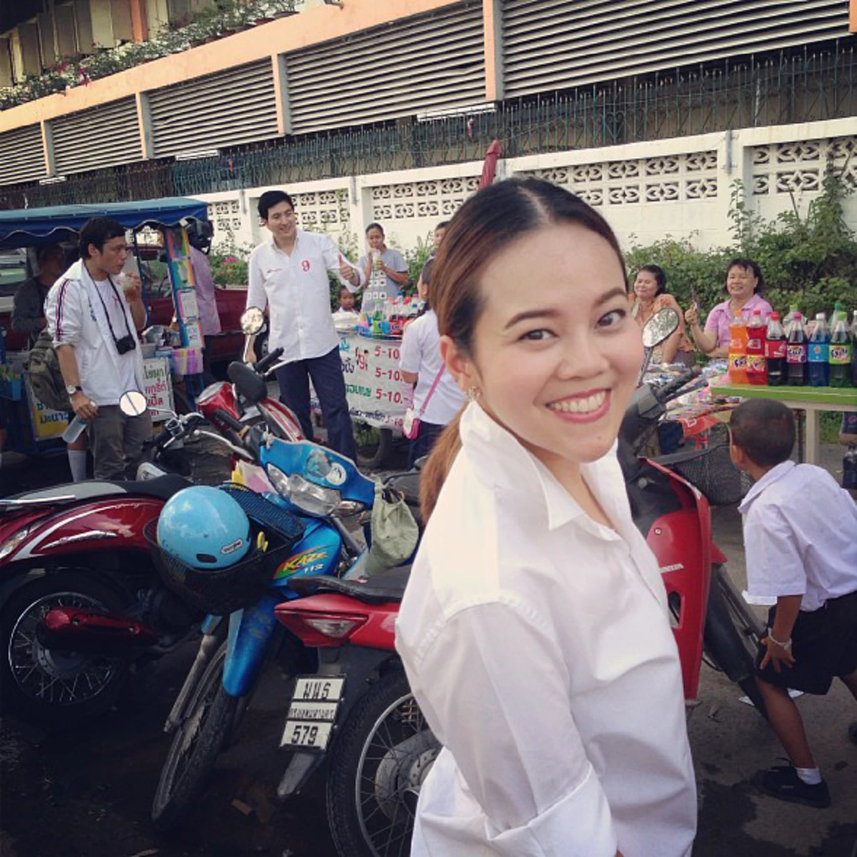 โถ...กล้าพูดเนอะ!!! "ขัตติยา" บอก "ยิ่งลักษณ์" ขายข้าว เป็นแรงผลักดันให้ "ประชาธิปัตย์-รัฐบาล" เร่งช่วยชาวนา