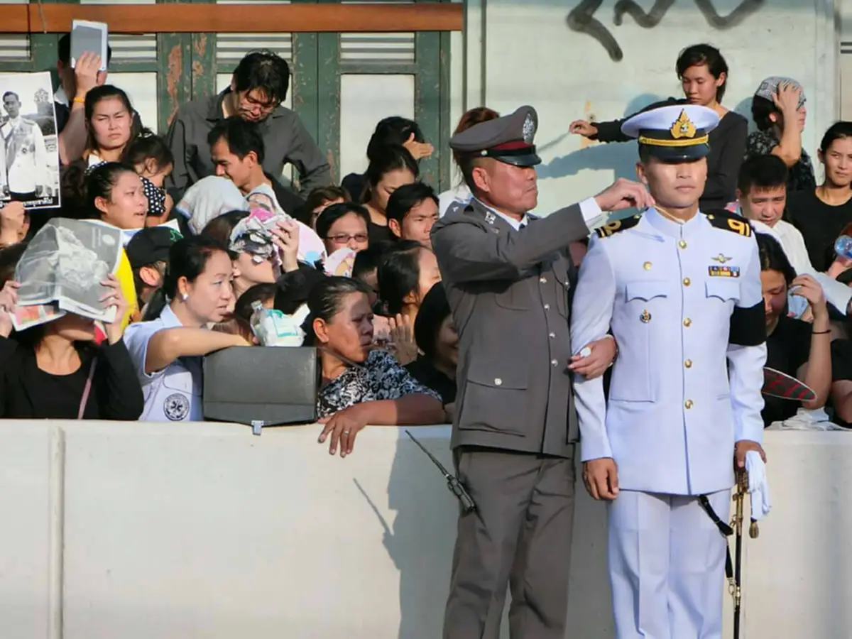 เปิดใจทหารของพระราชา เรือโทชารวี  ผู้ยืนหยัดทำหน้าที่สำคัญที่สุดในชีวิต เผย ถูกคัดเลือกมาแล้ว ต้องทำให้สำเร็จ