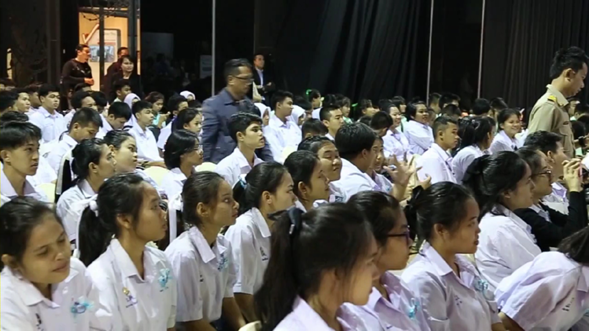 เริ่มแล้ว!! โครงการ Excellent Model School "สถานศึกษาต้นแบบทวิภาคี สานพลังประชารัฐ"