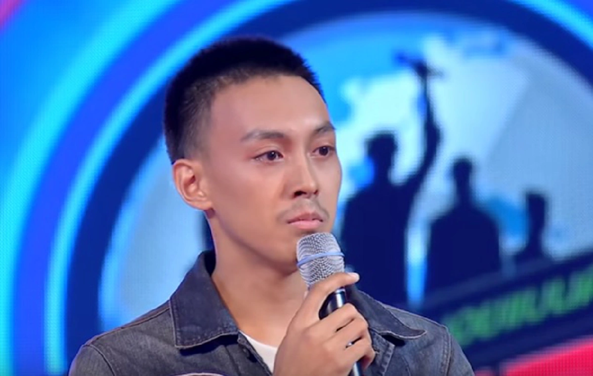 ทำคนฟังน้ำตาไหล!!! หนุ่มโคราช โชว์เสียงร้อง "ใจกลางความเจ็บปวด" อินเนอร์จากชีวิตจริงของลูกคนหนึ่งถึงพ่อที่เขารัก (มีคลิป)