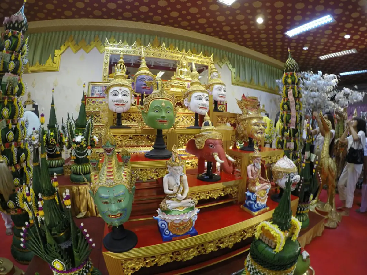 ค้นหาความเร้นลับ!!! ไหว้ครู-ครอบเศียร เทพหนุมานวายุบุตร  ความเชื่อที่ต้องพิสูจน์ด้วยตัวเอง??