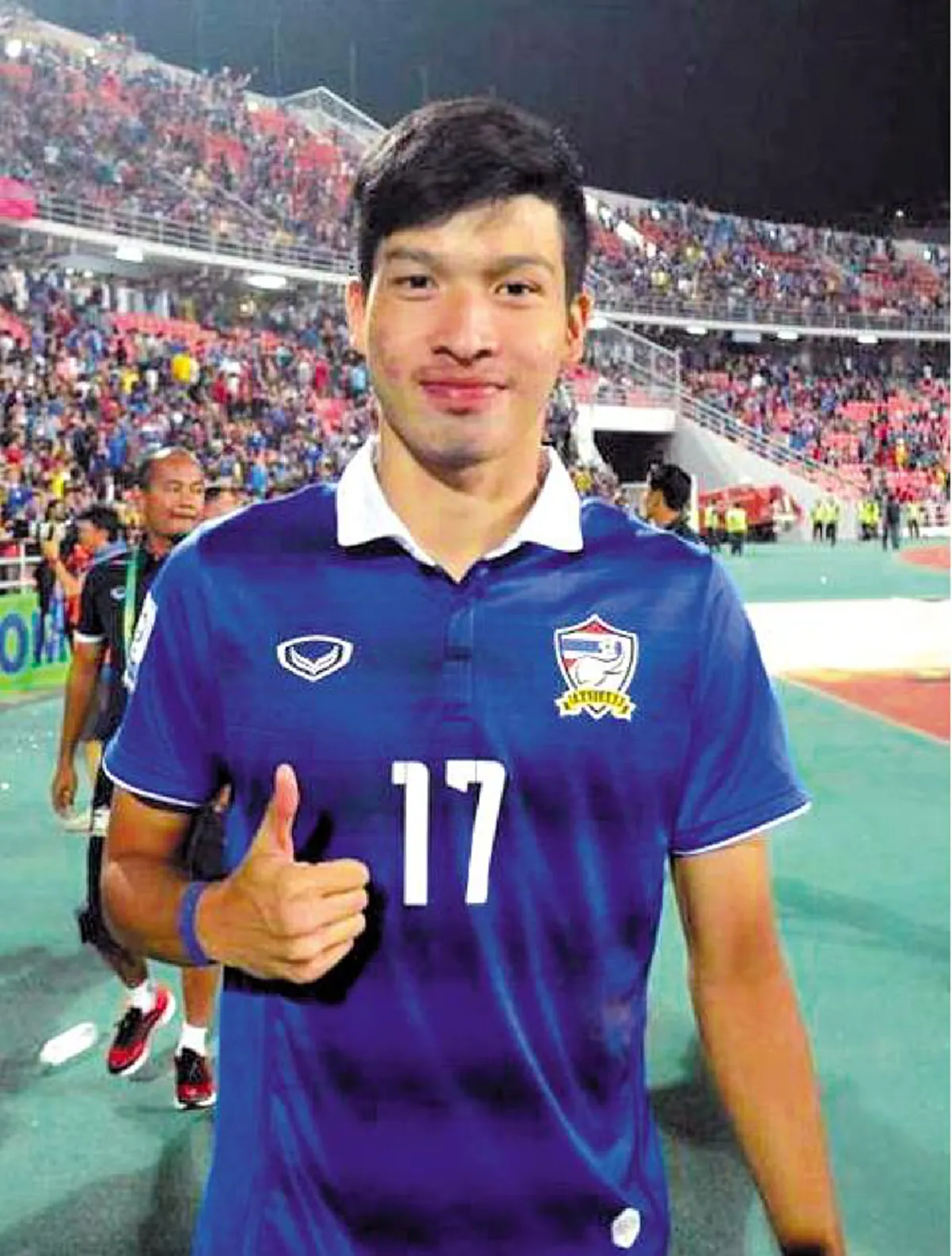 อ้าปากค้าง!! เมื่อเห็นเงินเดือนของ "นักฟุตบอลไทย" พูดได้คำเดียวว่า โอโห้ นี่เศรษฐีชัดๆ 