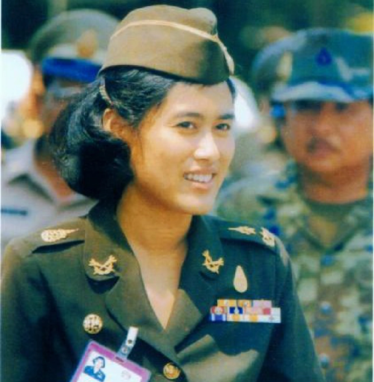 ได้หายสงสัยสักที!! เผย อัตราเงินเดือนทหารของ พล.อ.หญิง สมเด็จพระเทพฯ  ที่เชื่อว่าน้อยคนนักที่จะได้รู้!!