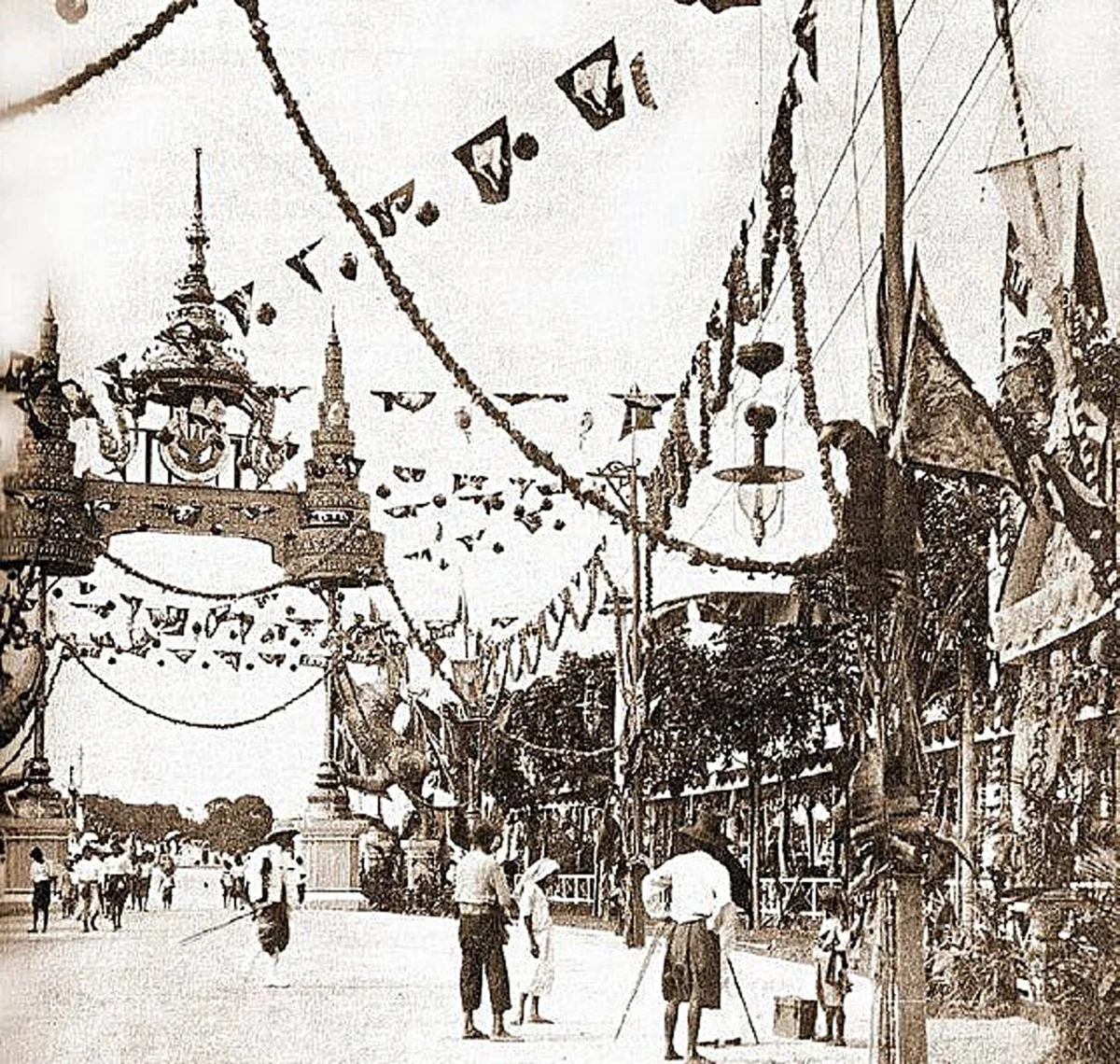 ย้อนรอยภาพถ่าย ช่วงรัชกาลที่ 4 - รัชกาลที่ 5 น่าทึ่ง!! ประเทศไทยไม่ได้ล้าหลังกว่าประเทศอื่นในเอเชียเลย !! (ภาพชุด+รายละเอียด)