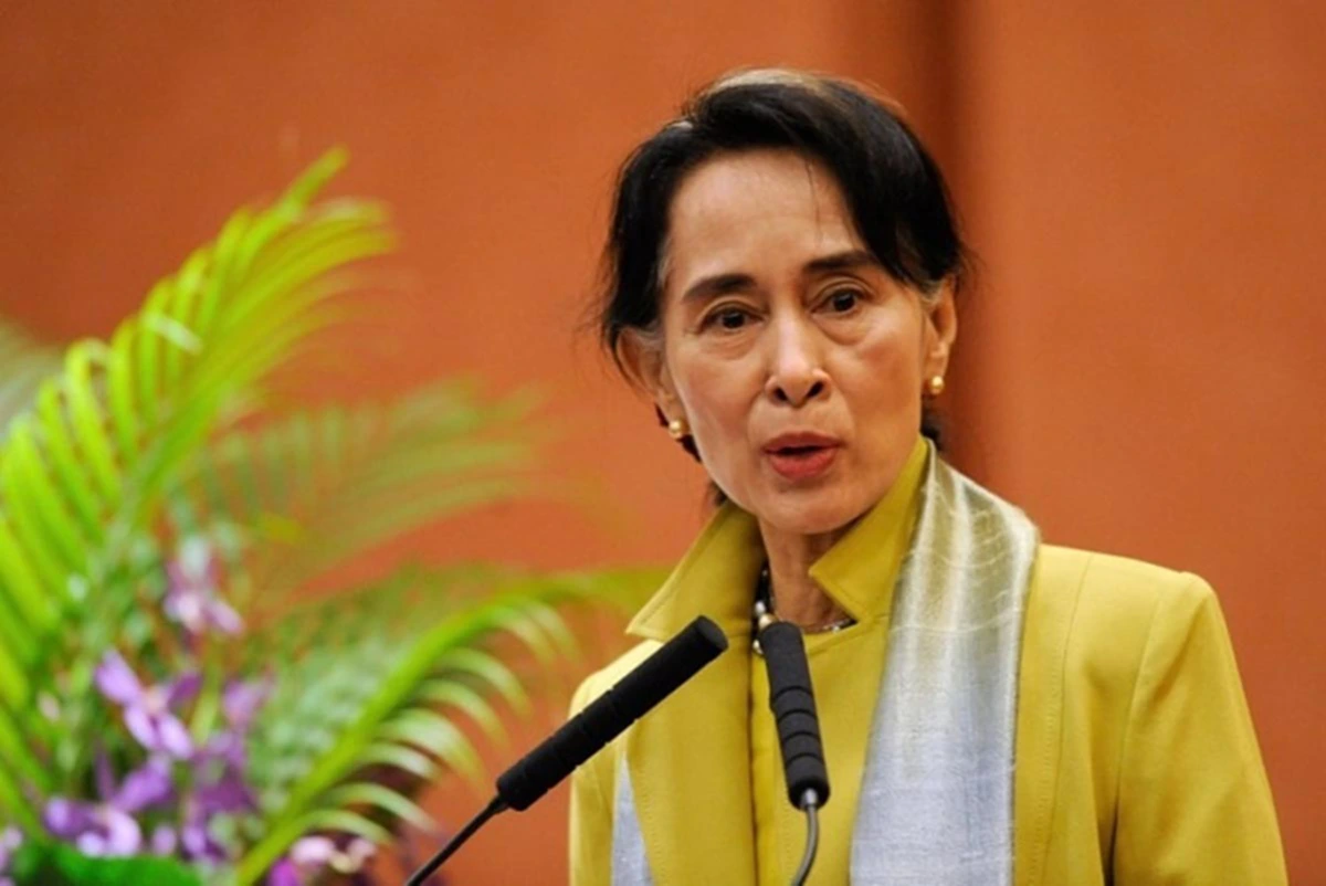 10 ชาติอาเซียน ร่วมประชุมที่เมียนมาร์ แก้ไขปัญหาชาวโรฮิงญา งานนี้รอดูซูจีจะแก้ตัวเรื่องโรฮิงญาว่าอย่างไร !! (รายละเอียด) 