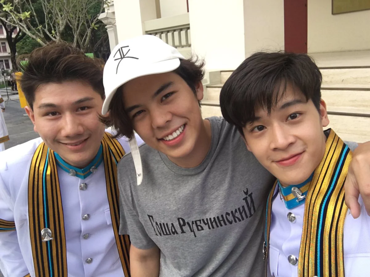 สวยสตรองสุดๆ!! ปันปัน โผล่เซอร์ไพรส์ มาร์ช หอบลูกโป่งยินดีในงานรับปริญญา หวานขนาดนี้ทำแฟนคลับลุ้นรีเทิร์นรักซะเลย