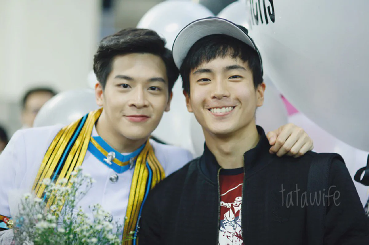 สวยสตรองสุดๆ!! ปันปัน โผล่เซอร์ไพรส์ มาร์ช หอบลูกโป่งยินดีในงานรับปริญญา หวานขนาดนี้ทำแฟนคลับลุ้นรีเทิร์นรักซะเลย