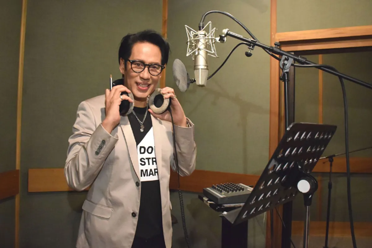 "เบิร์ด ธงไชย" เผยร้องไห้ทุกครั้งที่ได้ร้องเพลงพ่อหลวง สุดซาบซึ้งพระองค์เคยตรัสชม "เป็นนักร้องก็ดีที่ 1 เป็นเกษตรกรก็ดีที่ 1" 