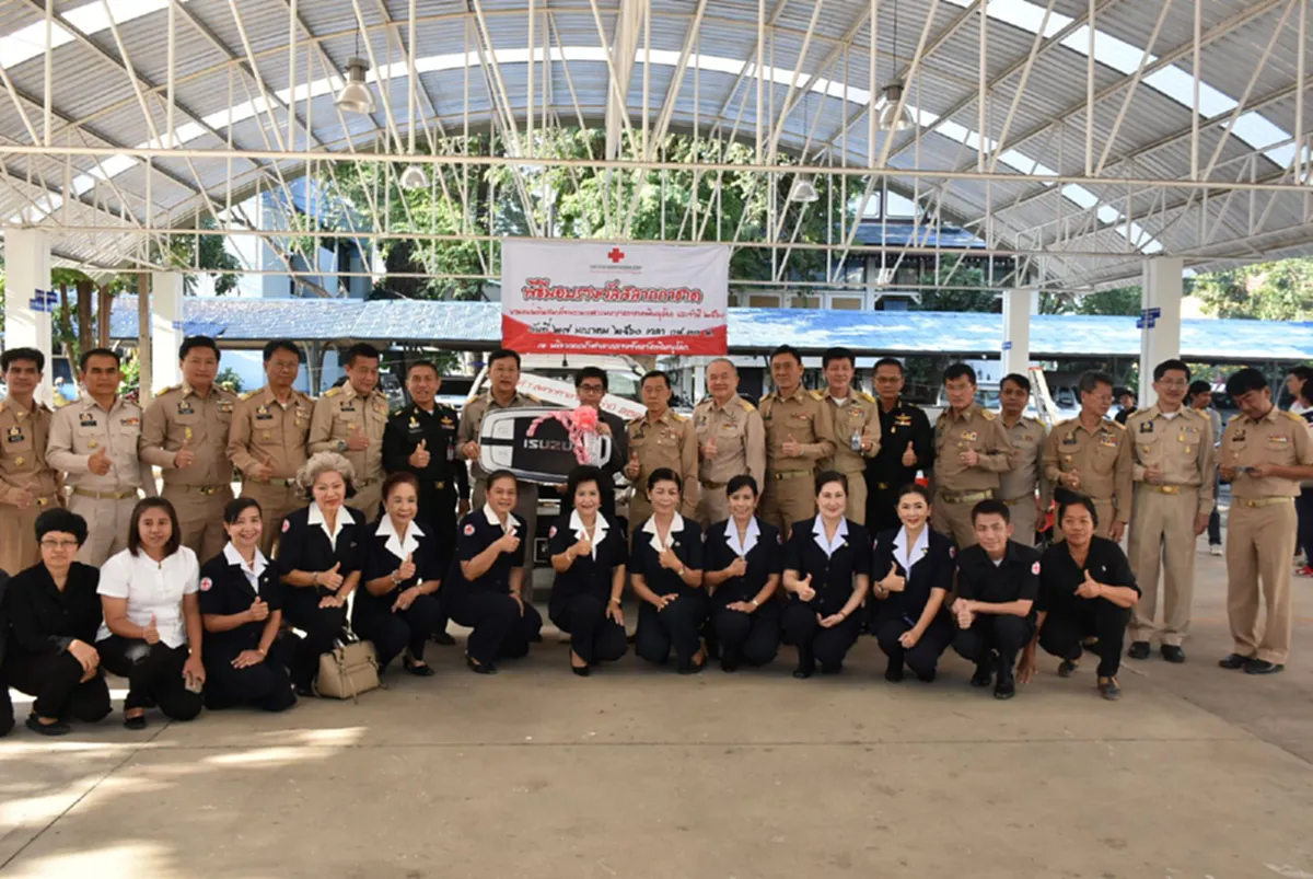 ชื่นชมลูกกตัญญู!! "หนุ่มข้าราชการ" ถูกสลากกาชาดรับรถยนต์ 1 คัน เผยจะขายใช้หนี้ให้พ่อ หลังเป็นหนี้กว่า 3 ล้านบาท!!