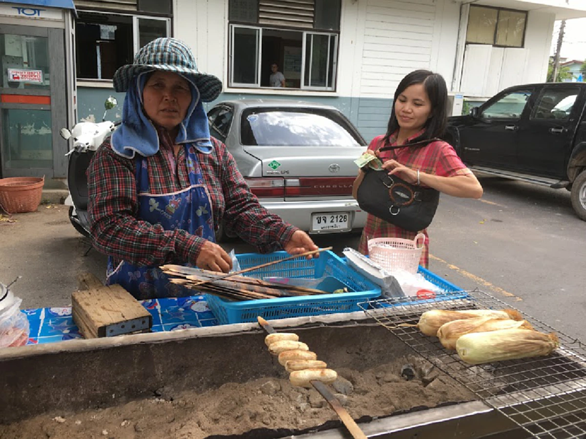 พระเจ้าช่วย..กล้วยปิ้ง!! อาชีพ กล้วยๆ แต่รายได้ไม่กล้วย รู้ตัวเลขแล้ว สะเทือนใจมนุษย์เงินเดือน!!